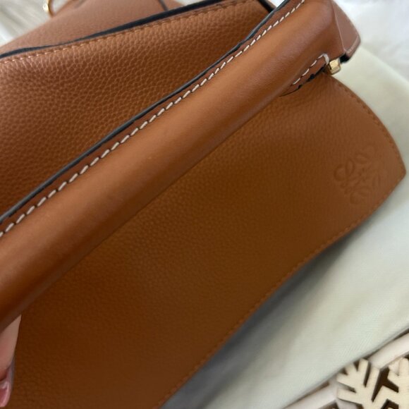 Loewe Edge Puzzle Bag, Large, Tan, with Dust Bag - Picture 14 of 15